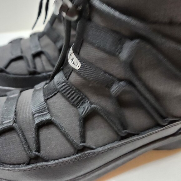 KEEN Uneek SNK 2 Chukka Boots | Women’s Size 7 | Waterproof | Black | Euro 37.5 - Picture 2 of 8